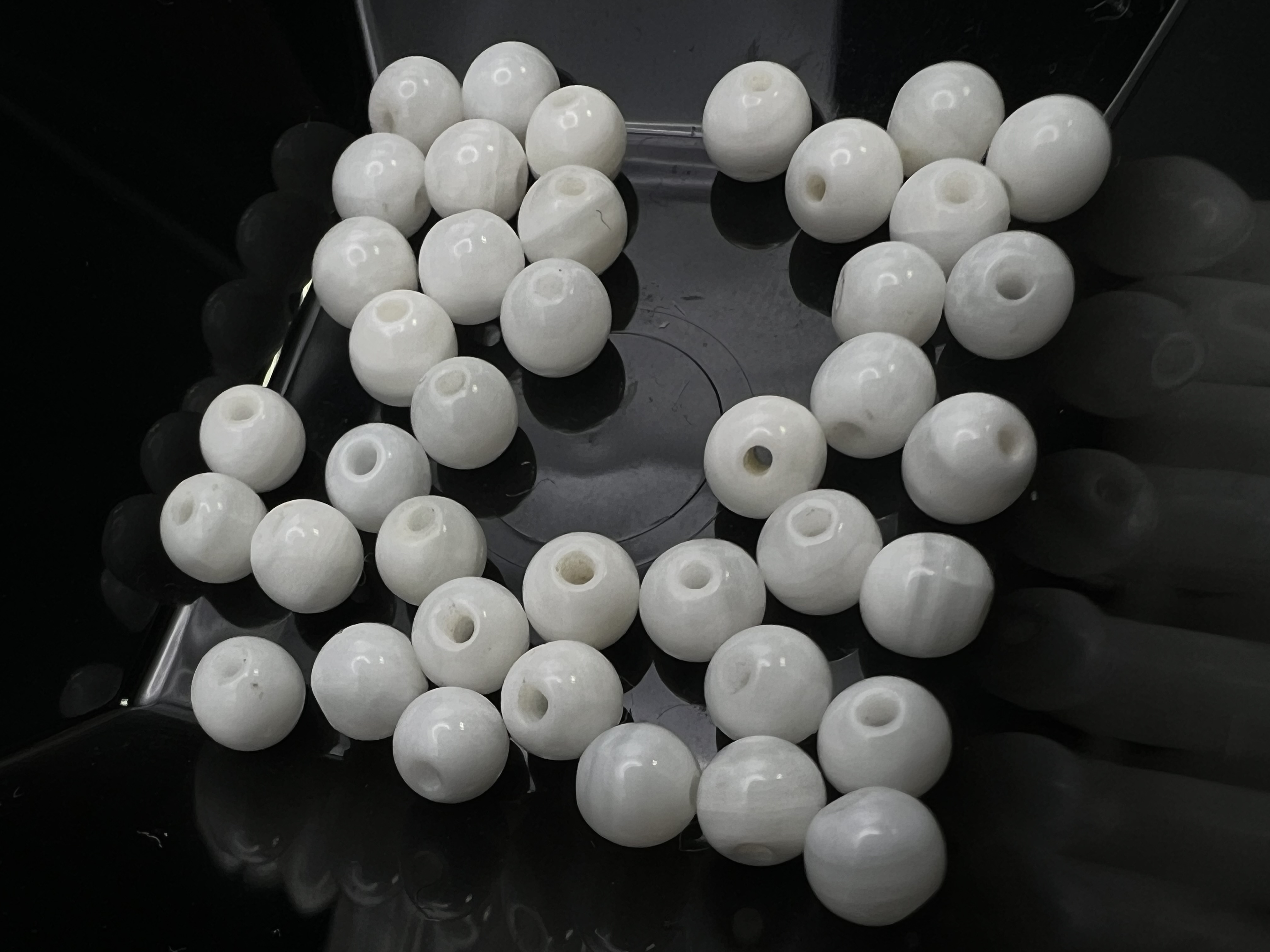 Onyx bílý 4mm
